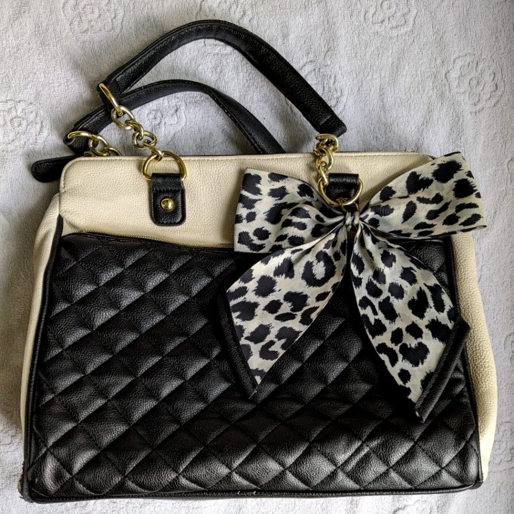 Betsy Johnson black and white handbag with decorative bow
